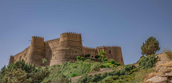 Falak-ol-aflak Fortress