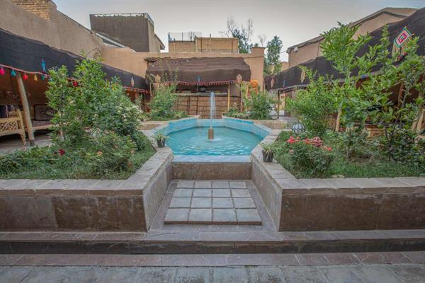 Gap ( great ) Bath ( Hosseinkani-Assia )